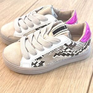SHUSHOP Paloma Toddler Girls Sneakers Pink Size 9C New No Box